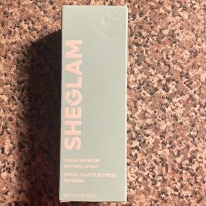 “Press Refresh” Setting Spray